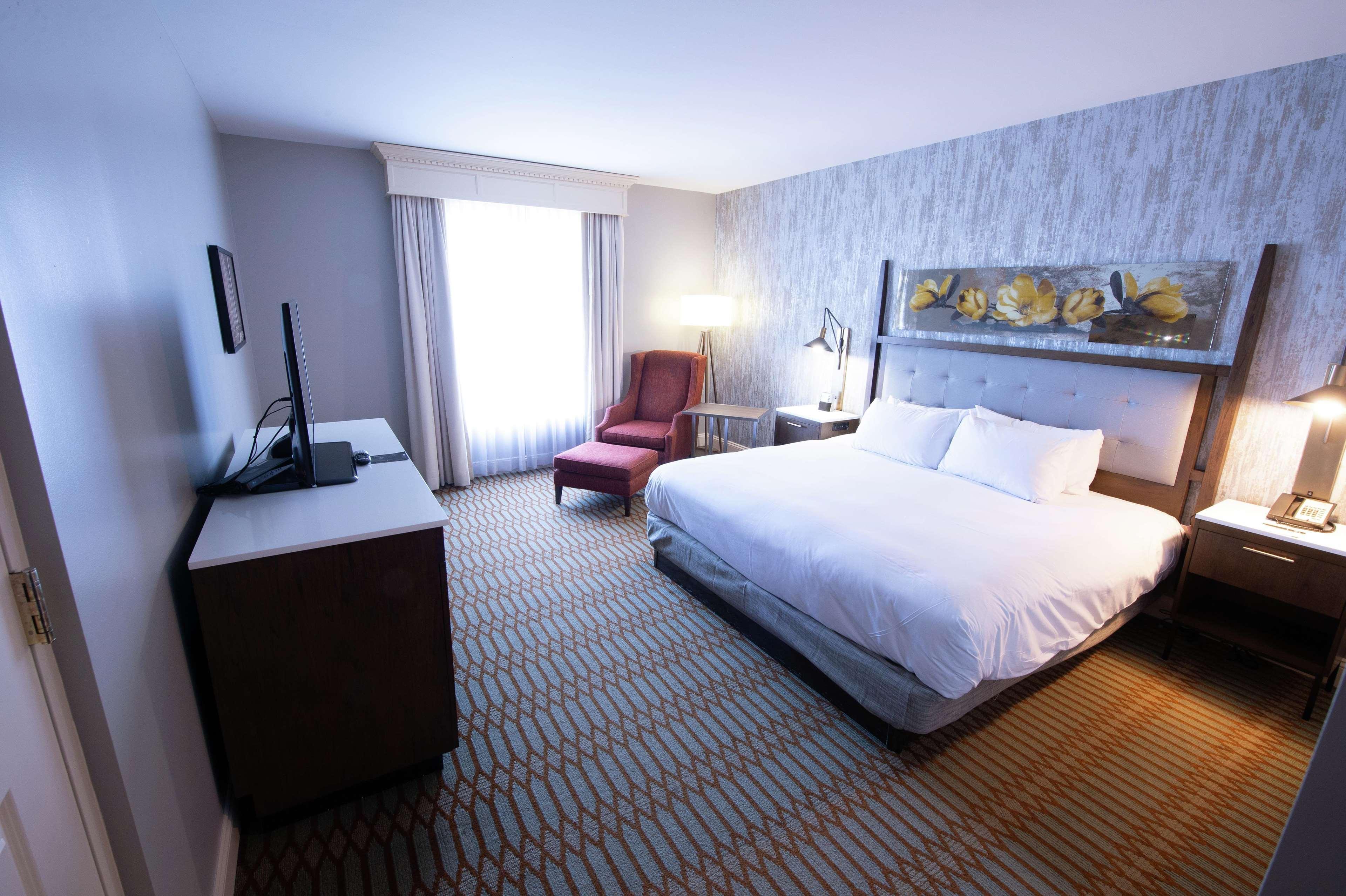 Virginia Crossings Hotel, Tapestry Collection By Hilton Glen Allen Bagian luar foto