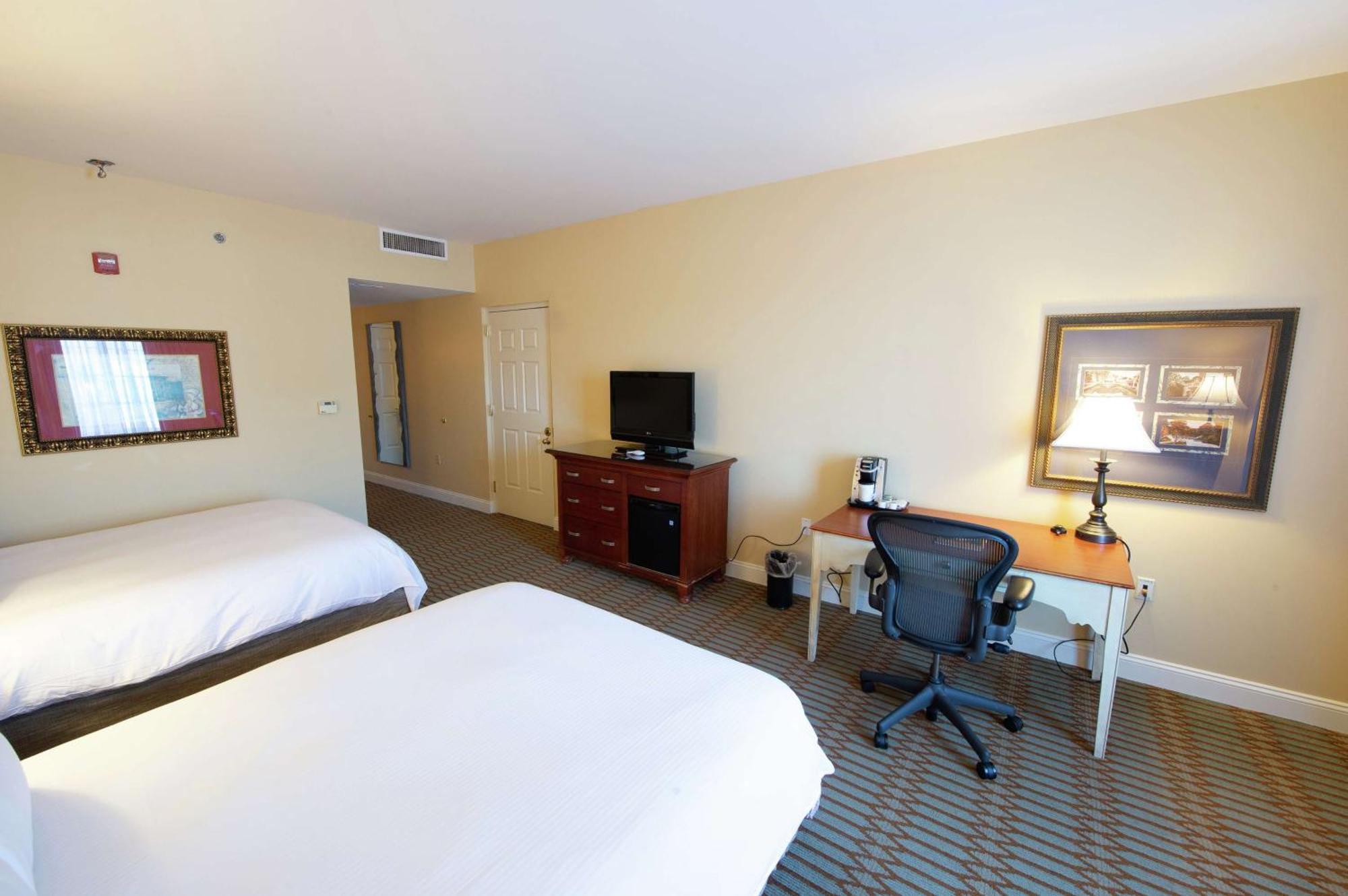 Virginia Crossings Hotel, Tapestry Collection By Hilton Glen Allen Bagian luar foto