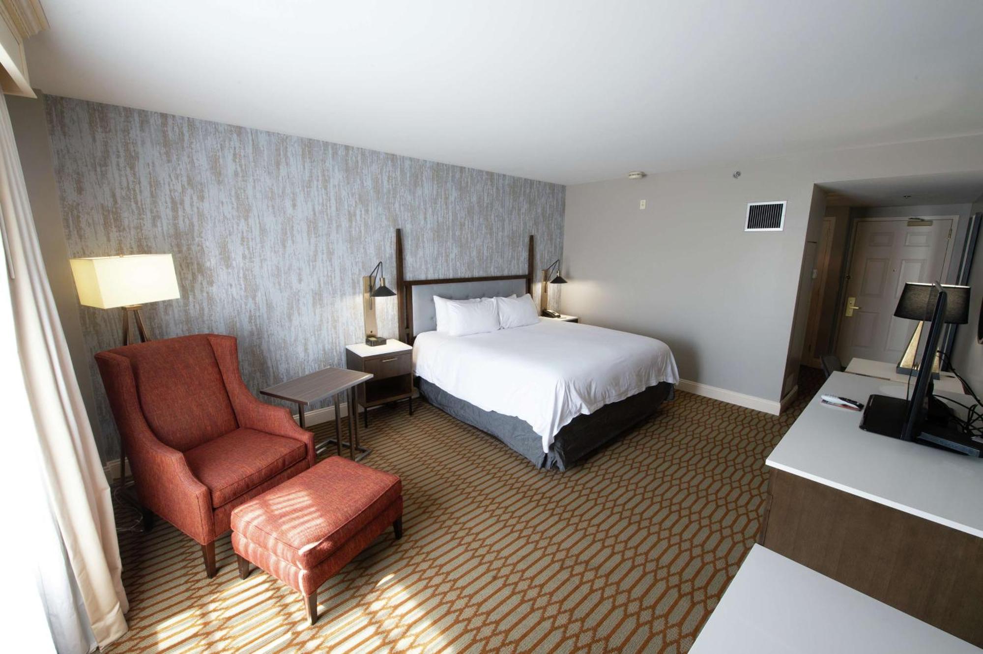 Virginia Crossings Hotel, Tapestry Collection By Hilton Glen Allen Bagian luar foto