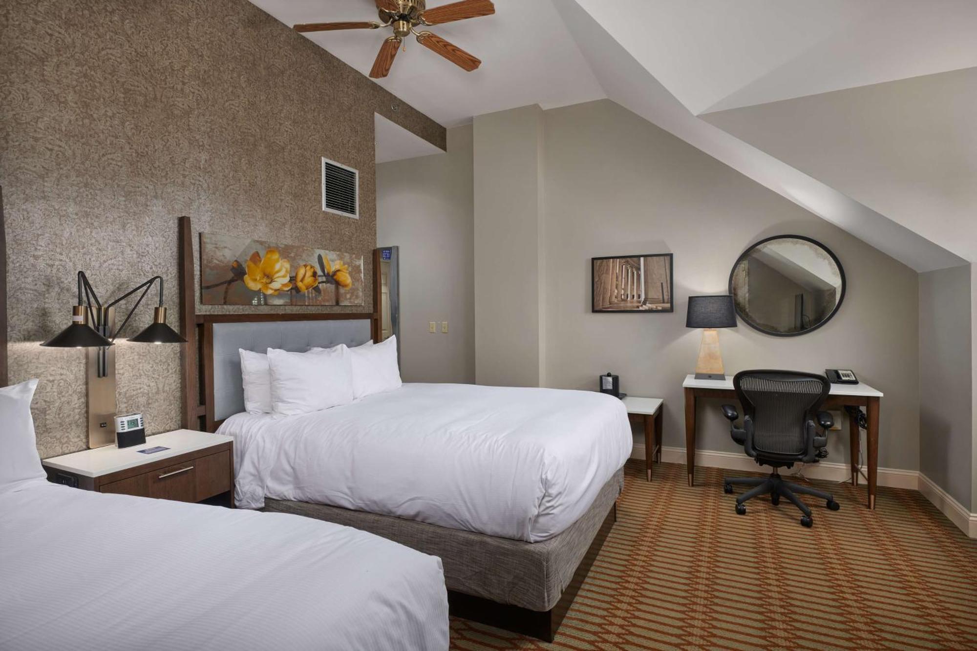 Virginia Crossings Hotel, Tapestry Collection By Hilton Glen Allen Bagian luar foto